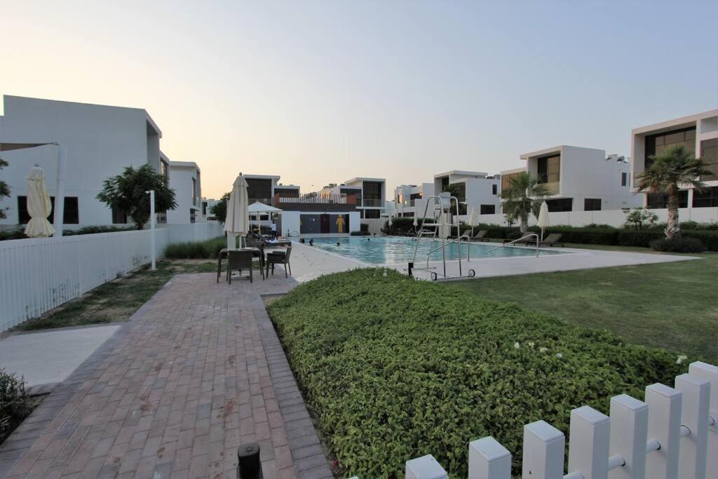 Villa Upgraded Spacious 3br+maid